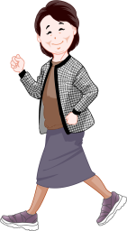 笑顔で歩く女性