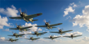 大空を飛行するゼロ戦機